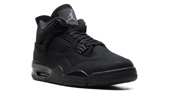 Air Jordan 4 Retro 'Black Cat' (2025)