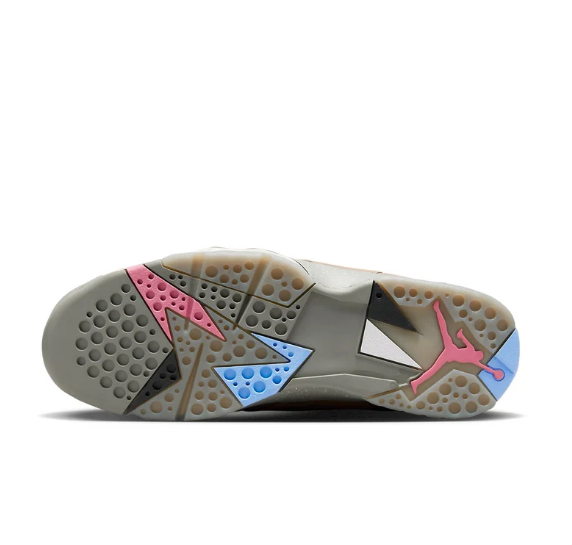 Air Jordan 7 Retro SE 'Sapphire' DJ2636-204 $170