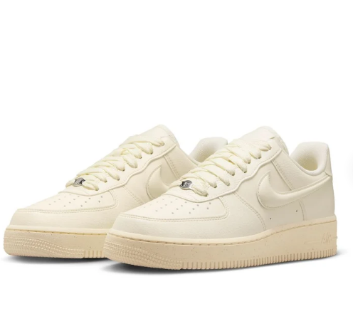 Women's Nike Air Force 1 '07
