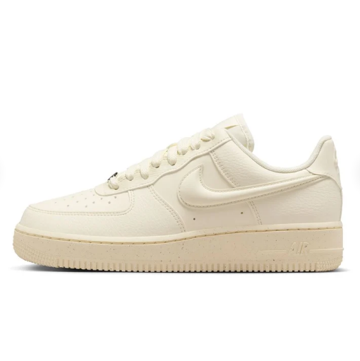 Women's Nike Air Force 1 '07
